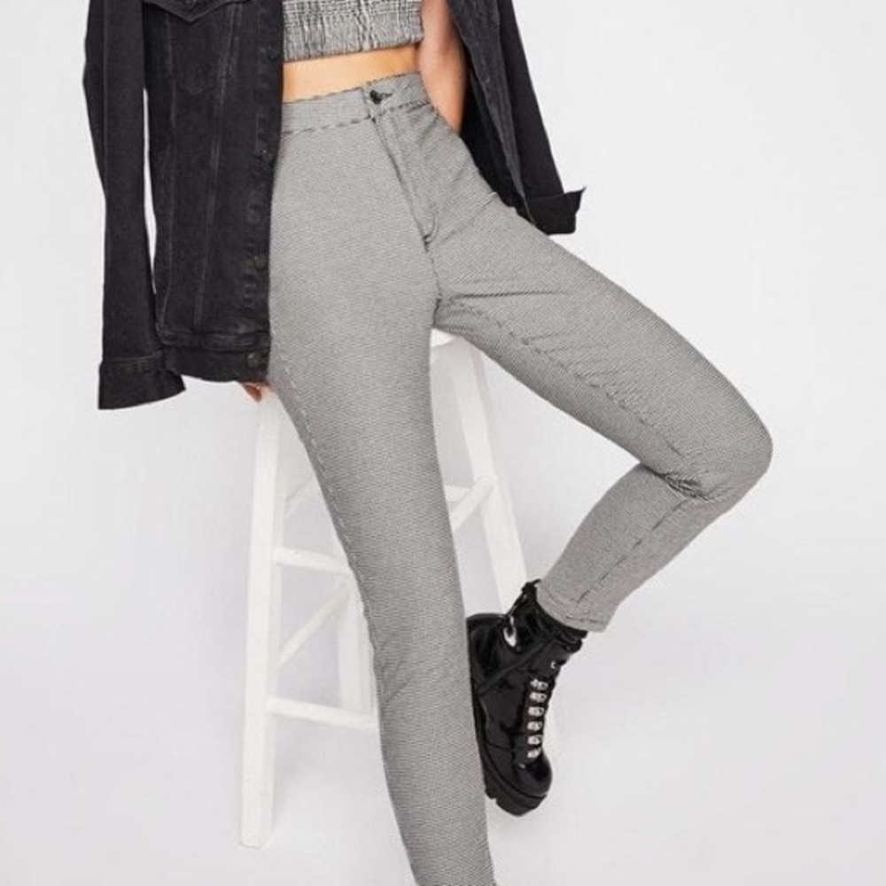 SOLD Free People Black and White Houndstooth Pants